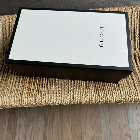 Men’s Gucci canvas shoes - Picture 4 of 6